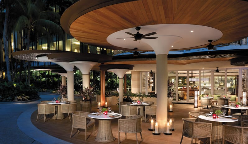 Shangri-La Hotel-Waterfall Cafe 1_2486